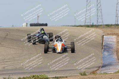 media/Apr-30-2022-CalClub SCCA (Sat) [[98b58ad398]]/Group 3/Race (Grapevine)/